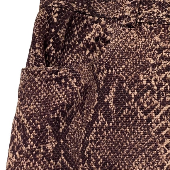 Chaps snake print skirt size 12 - Picture 6 of 7